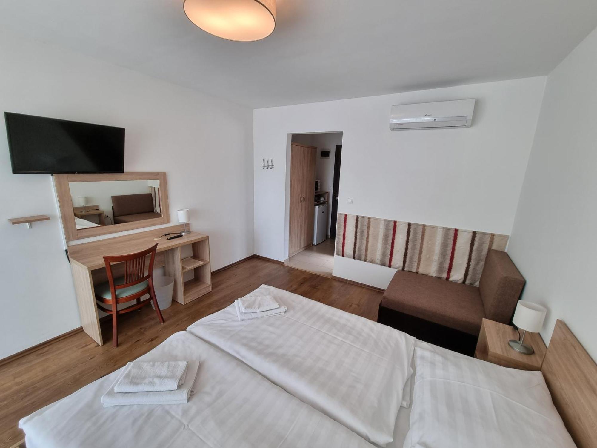 Ádám Apartmanház Siófok Quarto foto