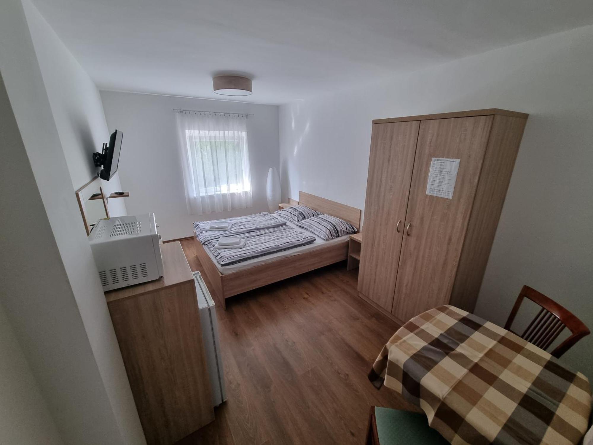Ádám Apartmanház Siófok Quarto foto