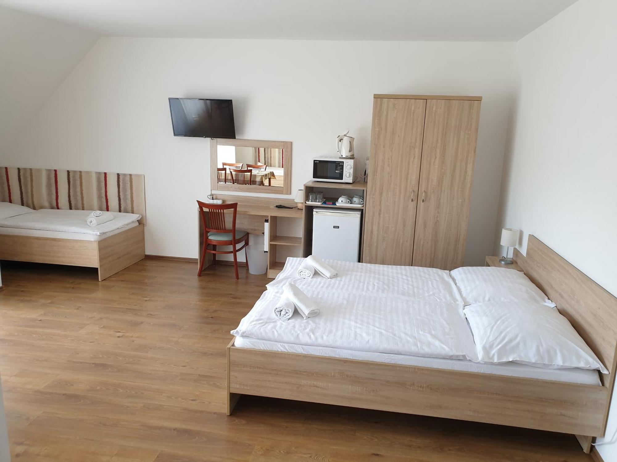 Ádám Apartmanház Siófok Quarto foto